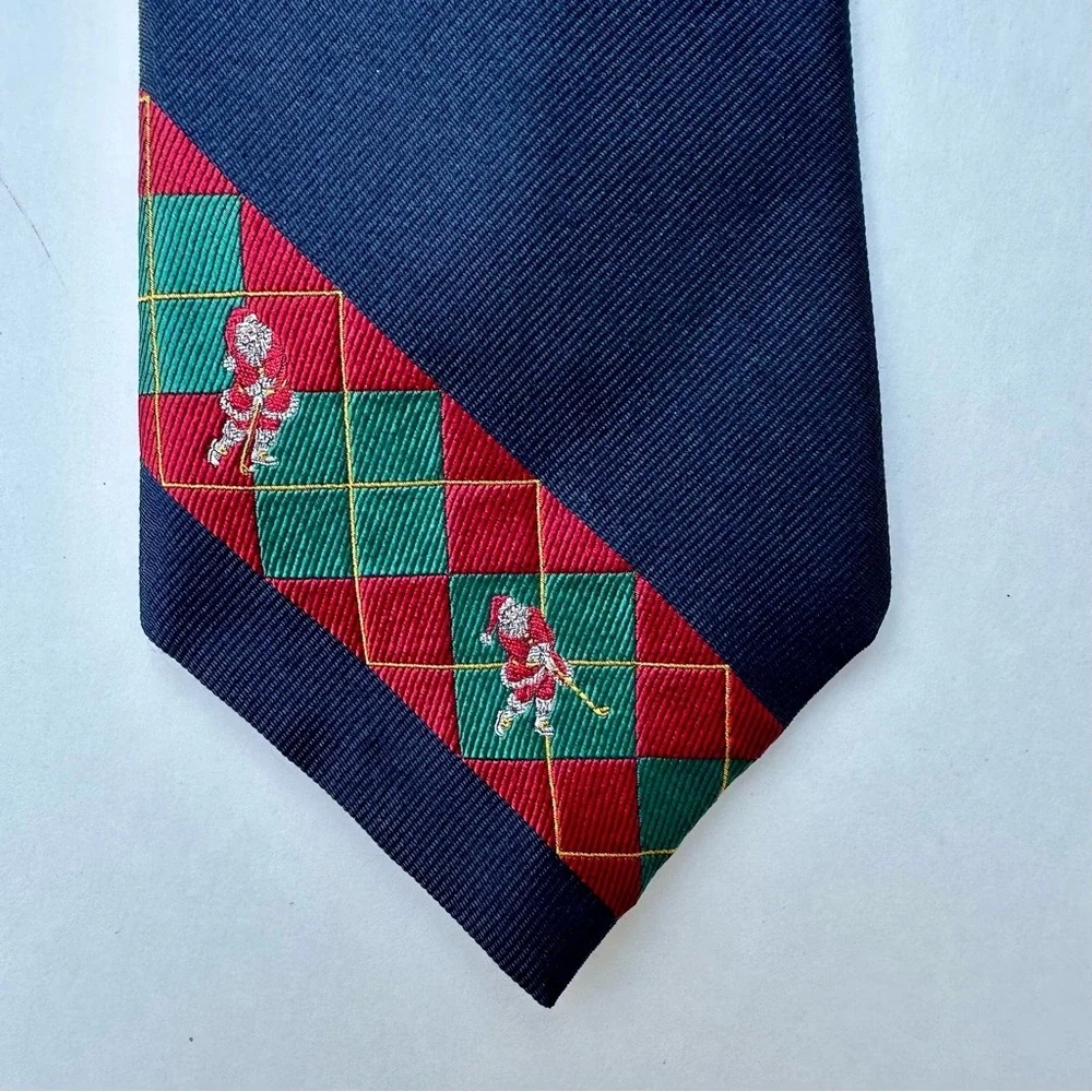🎄Vintage Golfing Santa Silk Embroidered Diagonal Blue Mark Shale Classic Tie, 4